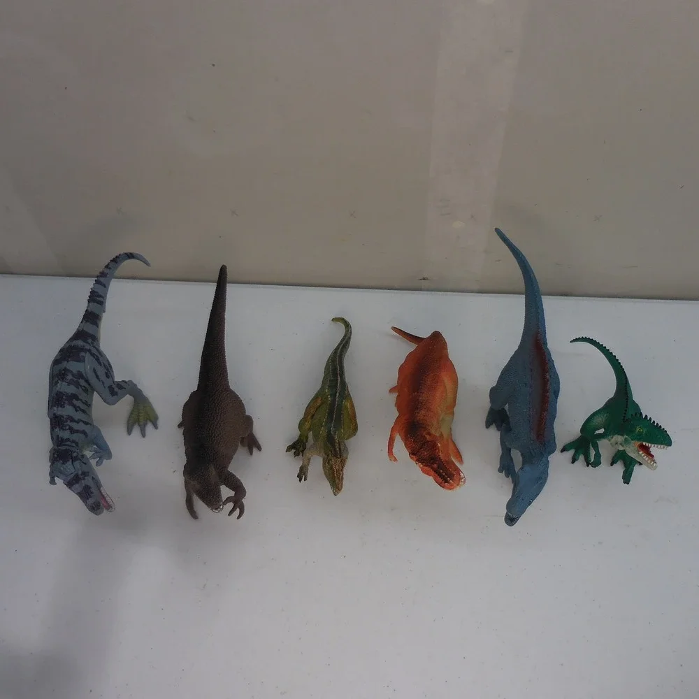 Lot of 6 Dinosaur Action Figures Assorted T-Rex Spinosaurus Plastic Toy Figures